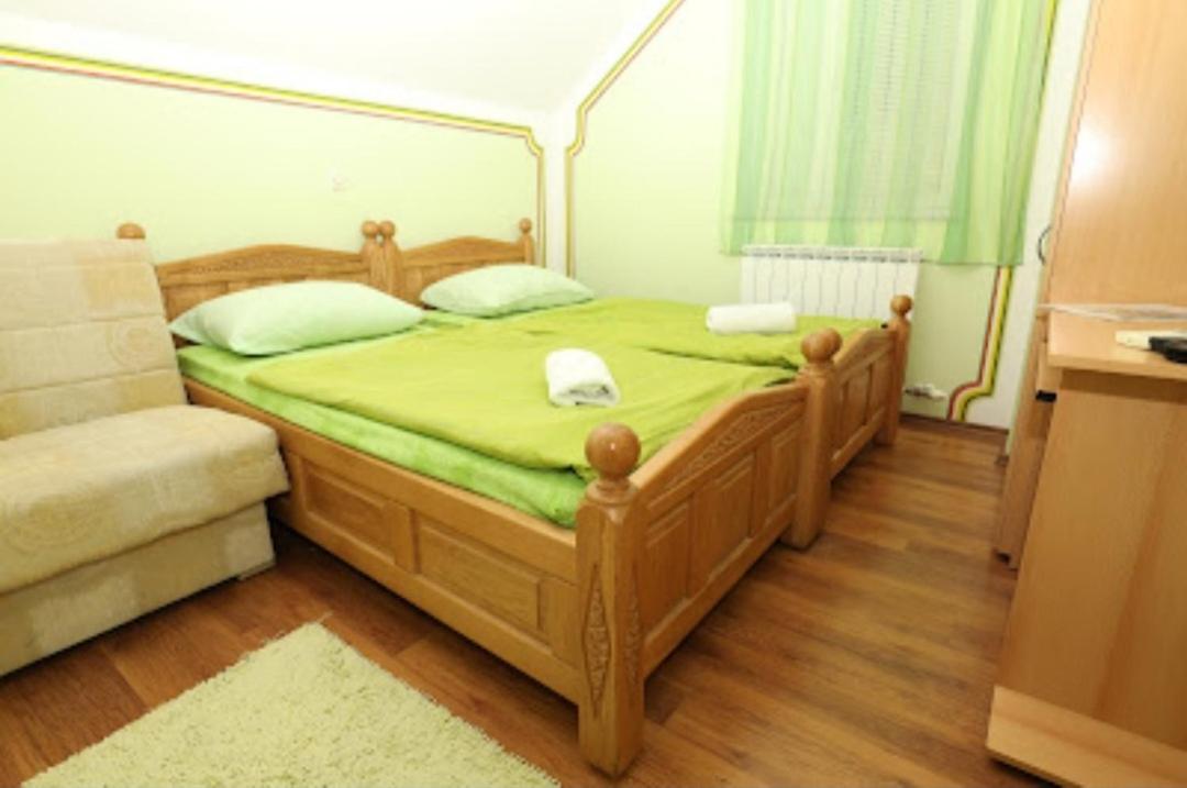 Rooms Odmaraliste Jablan Senj  Exteriör bild