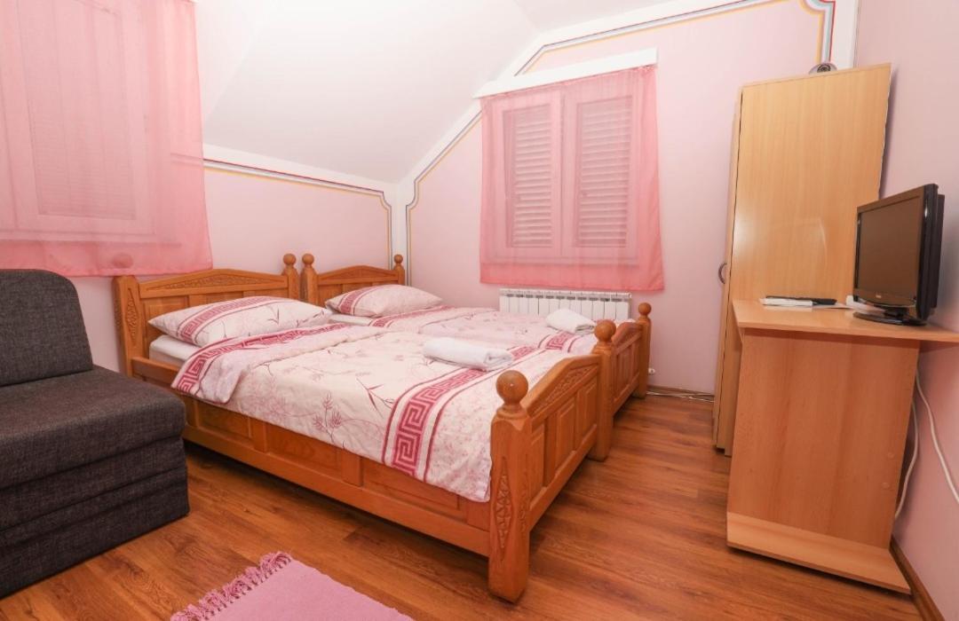 Rooms Odmaraliste Jablan Senj  Exteriör bild
