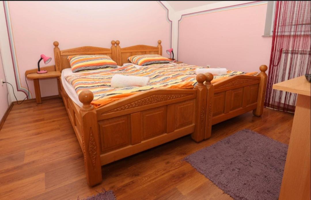 Rooms Odmaraliste Jablan Senj  Exteriör bild