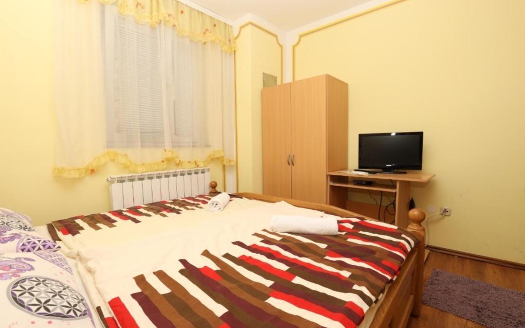 Rooms Odmaraliste Jablan Senj  Exteriör bild